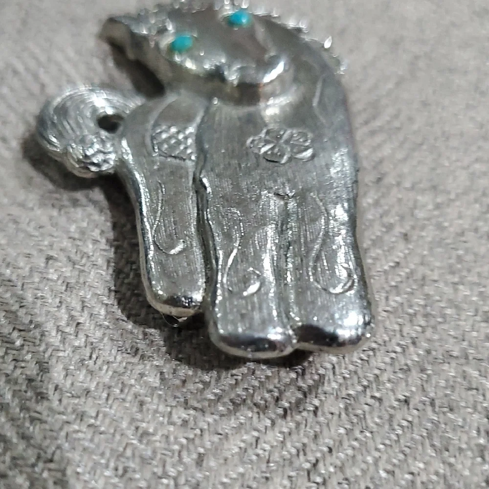 Vintage Silver Tone Horse Pony Brooch with Blue Eyes And Flower Accents Western